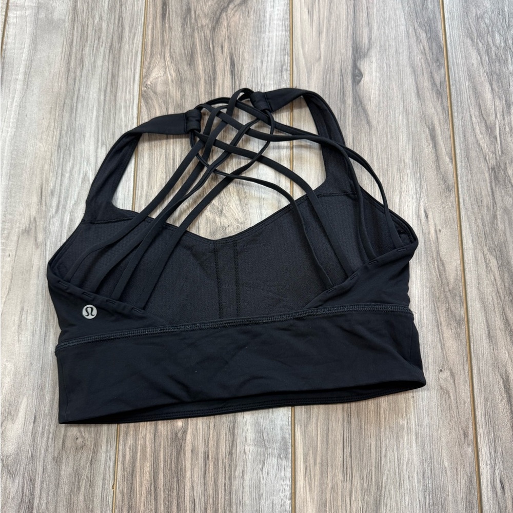 Lululemon Free to be Bra| Size 8 | Color Black 🖤 - Picture 2 of 4
